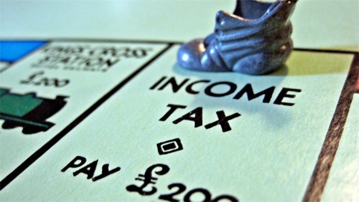 Nicola Sturgeon to publish Scottish income tax options
