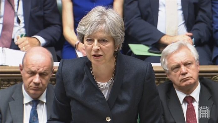 Theresa May faces rebellion over Brexit 'no deal' threats