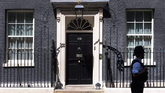 Theresa May meets Nicola Sturgeon and Carwyn Jones to break Brexit deadlock