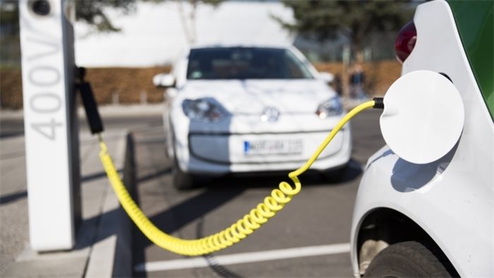 £16.7m Scottish Government funding for electric vehicle charging points and green buses