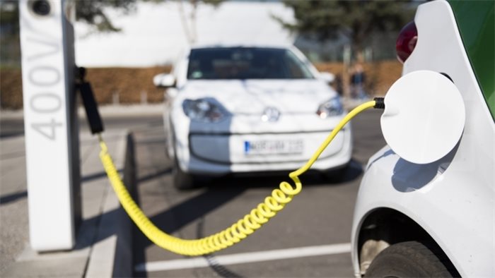 £16.7m Scottish Government funding for electric vehicle charging points and green buses