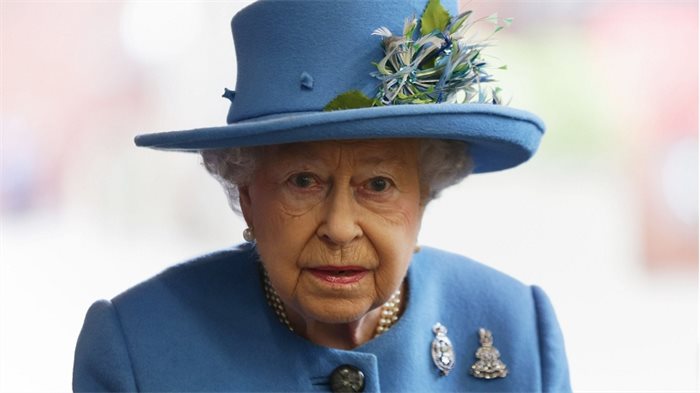 Queen makes plea for Brits to find 'common ground' amidst Brexit