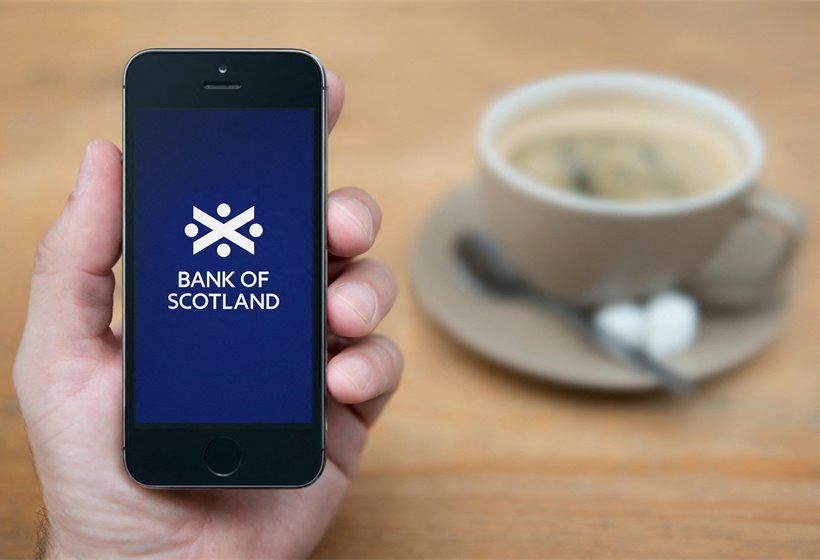 Almost half a million affected by Lloyds banking app glitch