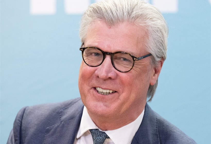 Malcolm ‘six homes’ Offord’s wealth puts him at odds with the deprived electorate he wishes to serve