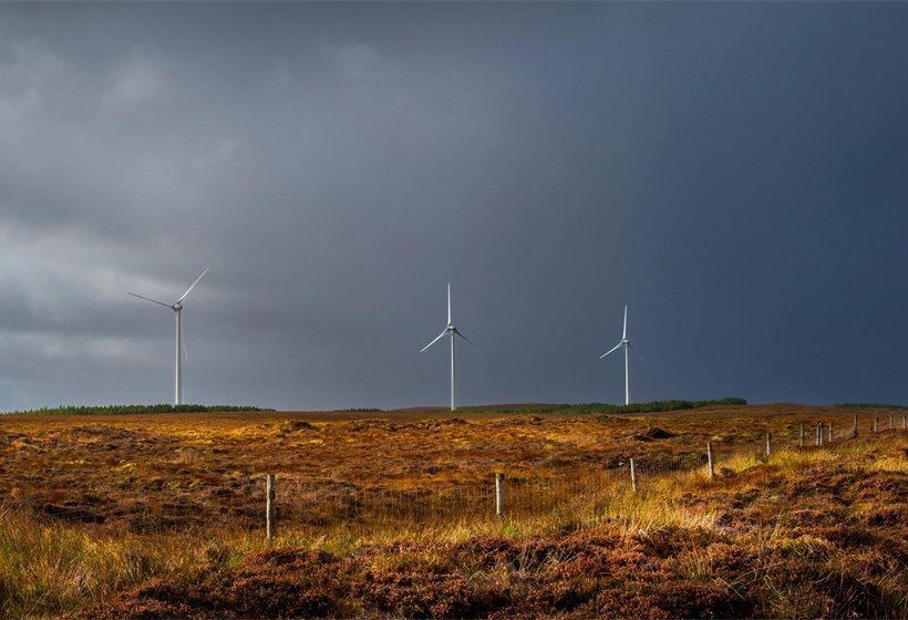 MPs ‘unconvinced’ UK Government will meet community energy target
