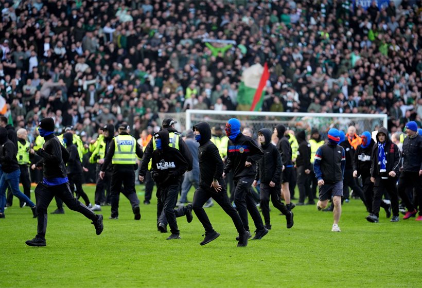Football banning orders expanded to tackle pitch invasions