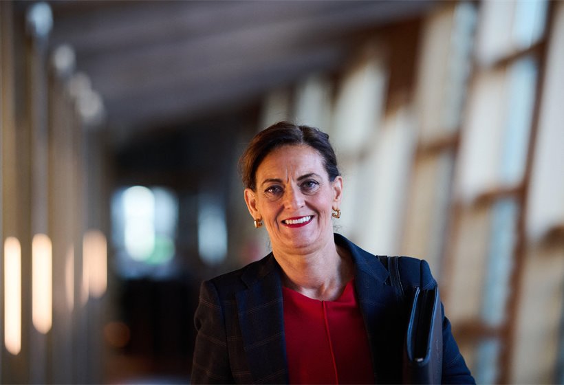 Minister defends Transport Scotland gaffe MSP