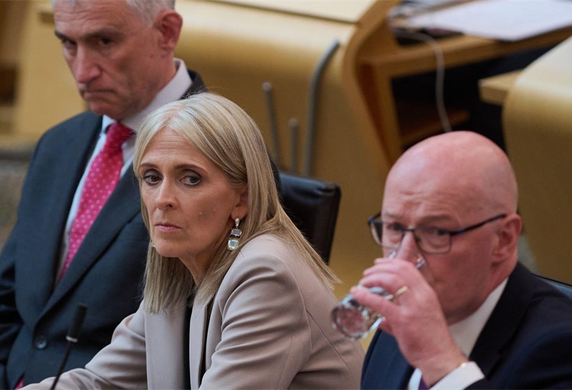 Scottish Government announces review of law officers