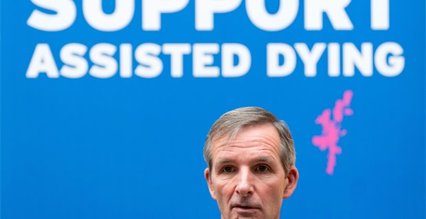 Nearly 300 amendments submitted to assisted dying bill