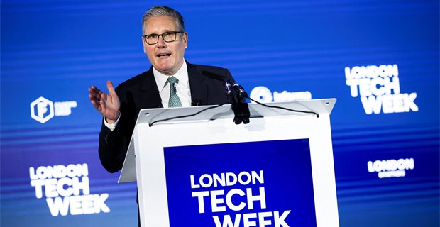 Starmer gives big tech three months to block children from accessing nude images