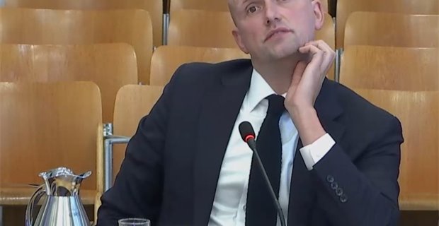 Sketch: Not all plain sailing for Stephen Flynn at the transport committee