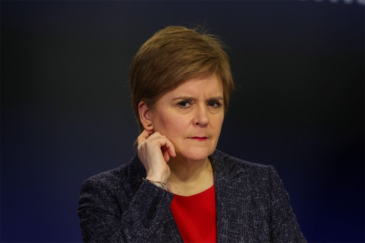 Nicola Sturgeon publishes tax returns to prove her salary is her only
