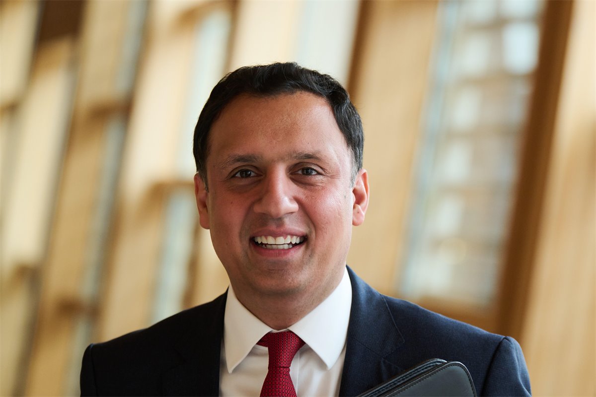 Holyrood Article Labour Leads Snp At Both Westminster And Holyrood