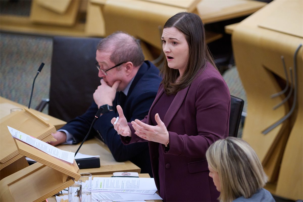 Scottish ministers urged to establish grooming gangs inquiry after NSPCC intervention