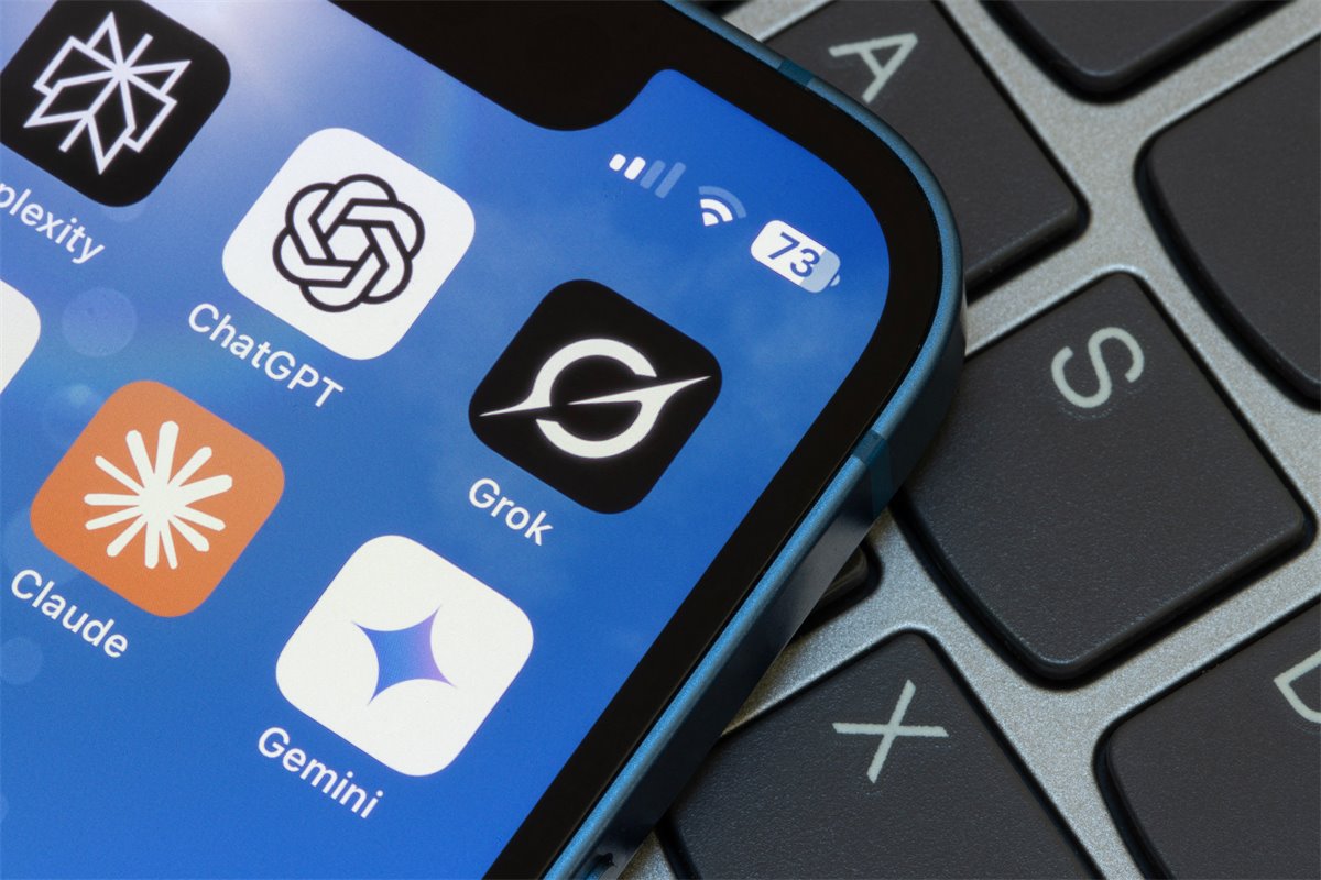 Chatbots give dodgy health advice half of the time, study finds