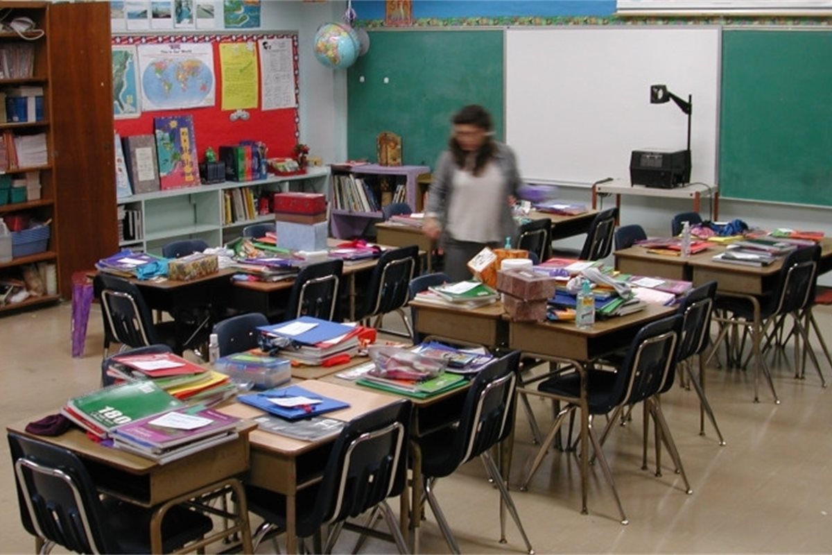 Scottish teachers 'work longest hours'