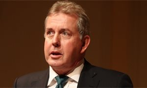 Boris Johnson threw US ambassador Sir Kim Darroch 'under a bus'