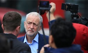 Labour members to vote on party's Brexit position