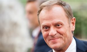 Only alternative to hard Brexit is no Brexit, says Donald Tusk