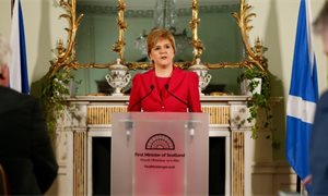 Nicola Sturgeon to call for pause in Brexit negotiations to create “cross party, all government approach”