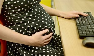 Midwives call for more training in perinatal mental health