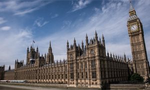 Lords defeat UK Government on child refugees vote