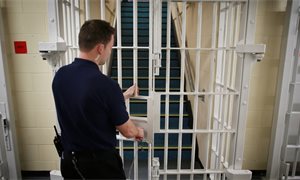 Howard League Scotland calls for release of low-risk prisoners