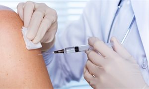 All adults in Scotland now expected to receive first dose of COVID vaccine by 18 July