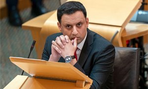 Anas Sarwar calls for Glasgow health board leaders to be sacked