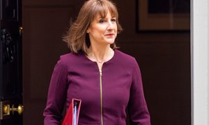 Economic growth forecast halved for 2025, but Rachel Reeves says planning reforms behind future boost