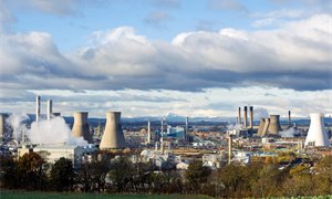 Politicians ‘cannot deny realities’ of climate change says first minister