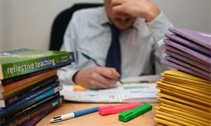 Scottish teachers 'at breaking point' over 80-hour weeks