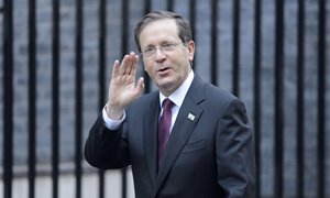 Keir Starmer under pressure to cancel Israeli president visit
