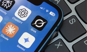 Chatbots give dodgy health advice half of the time, study finds