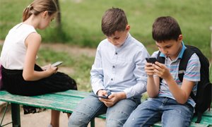 Campaigners call for action as majority of children admit to spending too much time online