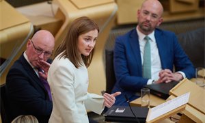 Scottish Government urges schools to act on mobile phones ahead of legislation
