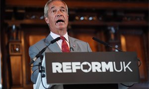 Farage wins Clacton by-election in vote boycotted by main parties