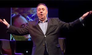 Alex Salmond urged to apologise over Edinburgh Fringe sex joke