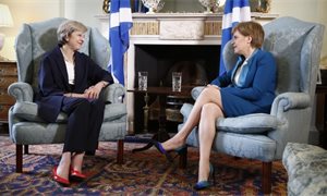 Downing Street hits back at Nicola Sturgeon over calls to stay in single market