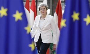 EU backs Theresa May on Russia and prepares to expel diplomats