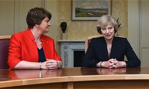 DUP warns it could bring down government if Northern Ireland kept in customs union