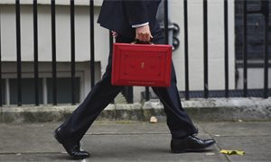 UK '£150bn worse off after a no-deal Brexit' warns Treasury